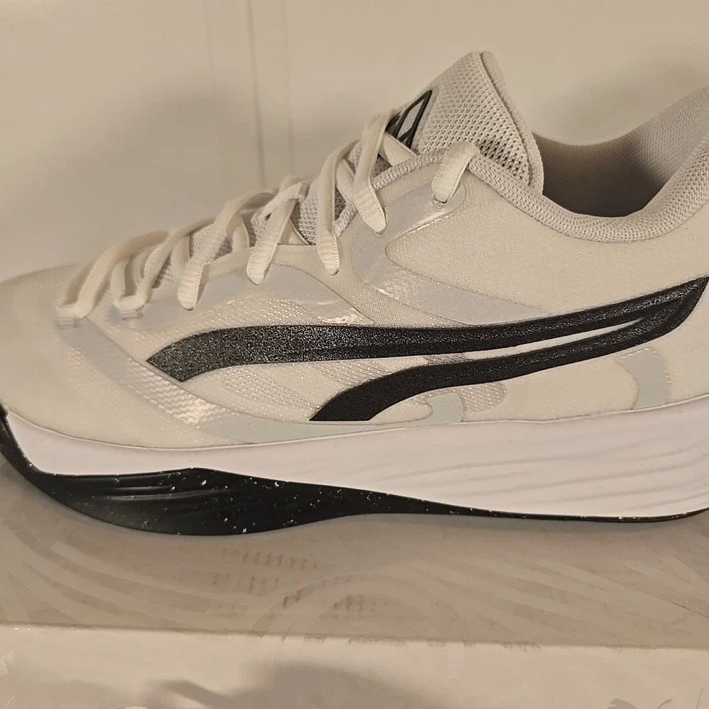 Puma Stewie 2 Team Basketball  Womens Sz 9 White Sneaker Athletic Shoes 37908202